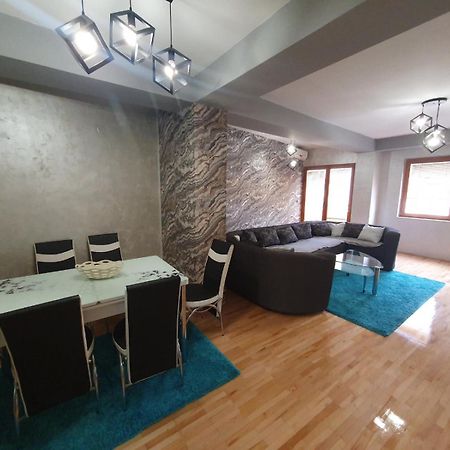Apartman Nikolaj - Lovely 3 Room Apartment In The Center Of Ohrid Exterior foto